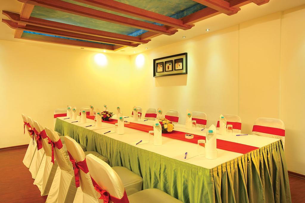 Hotel Park Residency, Kakkanad Kochi Εξωτερικό φωτογραφία